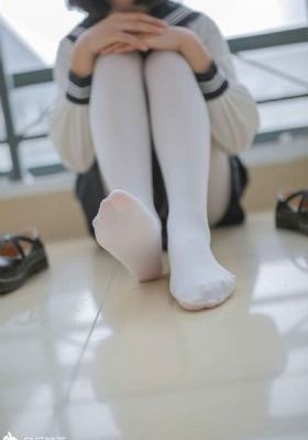 变成黑皮辣妹后和朋友