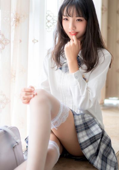 年轻漂亮的小姑子