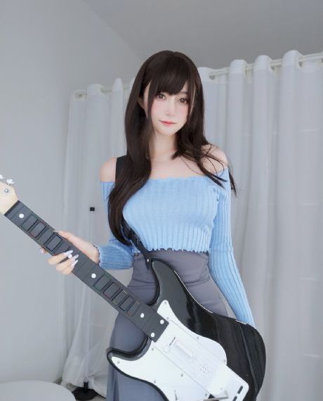 巴黎q娘在线