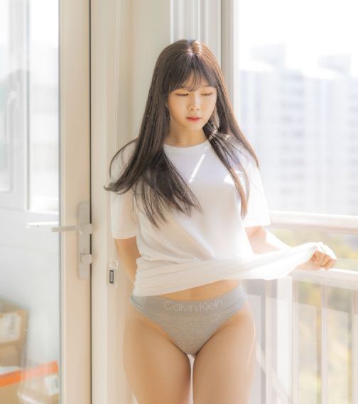 秦菲雪沈浩一生何求 小说