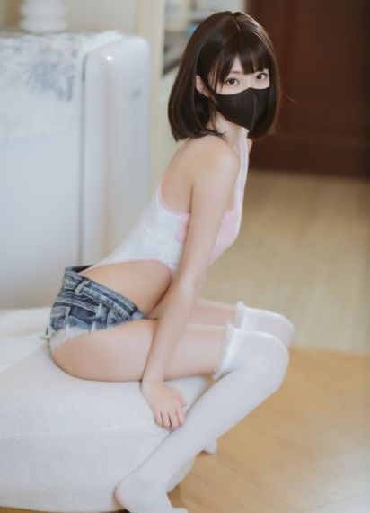 师尊被迫张腿承欢男男h图