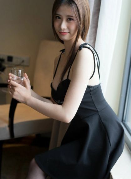 年轻的后母