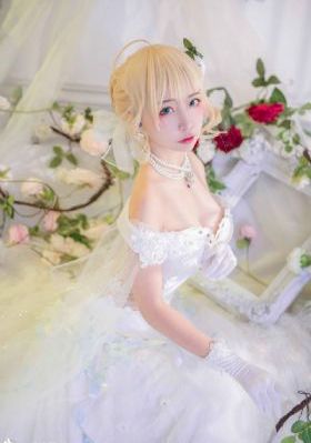 年轻的妈妈四