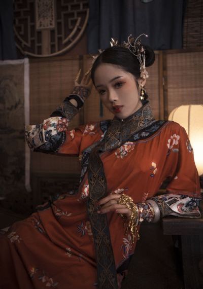 《间之楔》
